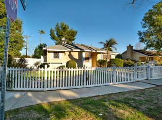 7962 Cozycroft Ave, Winnetka, CA 91306