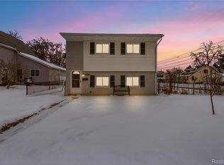 135 Gerald Ave, Clawson, MI 48017