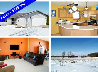 8442 Oak Hill Rd, Omro, WI 54963