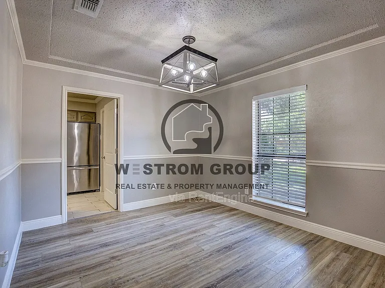 1642 Belltower Dr — Photo 9