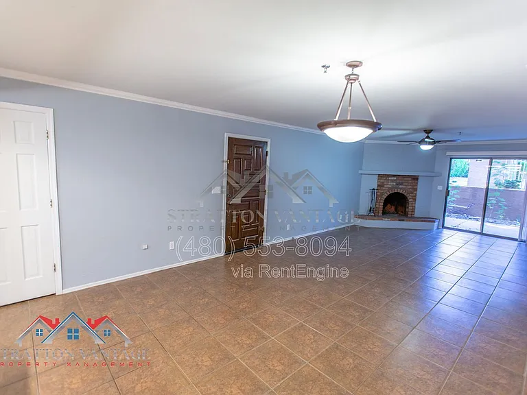 3031 N Civic Center Plz #109 — Photo 4