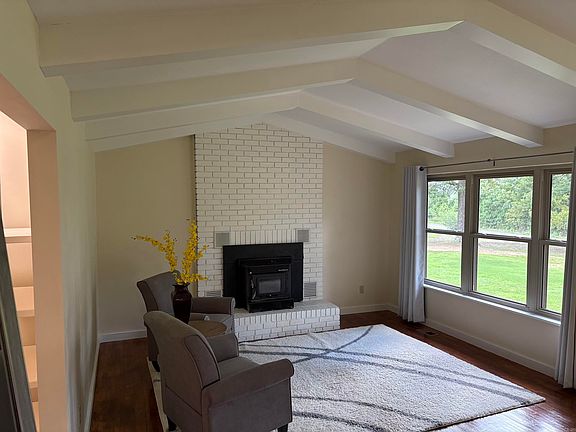 3rd image of 3048 Polk Rd #44