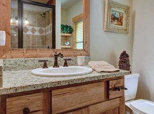 587 Trays Island Rd, Sapphire, NC 28774