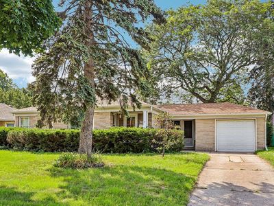 1011 W Silver Spring DRIVE, Milwaukee, WI, 53209