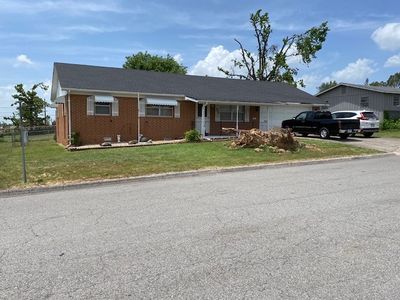 806 N 12th St, Rogers, AR, 72756