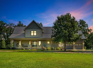 203 Fox Meadow Rd, Bradford, AR 72020