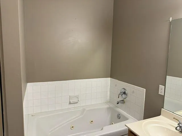 5117 S 194th St — Photo 10
