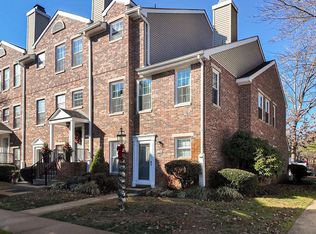 1573 Washington Ct, Mays Landing, NJ 08330