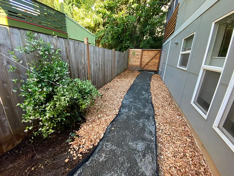 6824 N Catlin Ave #A — Photo 43