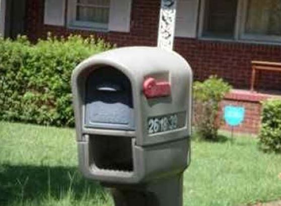 4th image of 2618 39th Ct