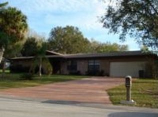 705 Woodhill Dr, Lakeland, FL 33813