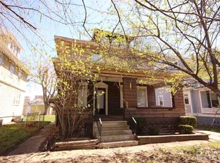 824 N Cooper St, Peoria, IL 61606