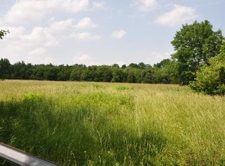211 Dusty Ln #B, Cottontown, TN 37048
