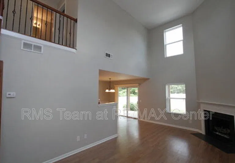 6230 Smoke Ridge Ln — Photo 3