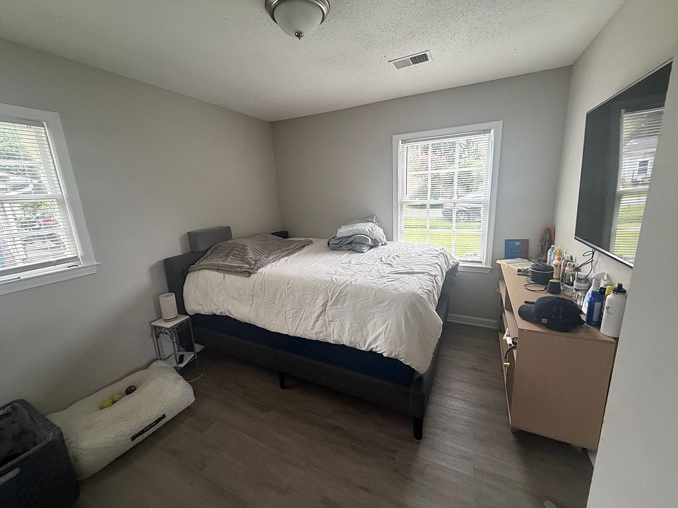 1st image of 4424 Logwood Dr