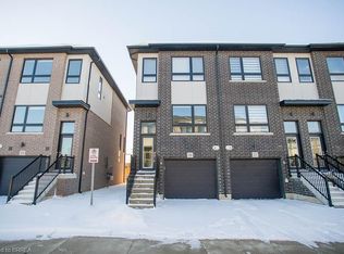 720 Grey St #28, Brantford, ON N3S 7L4