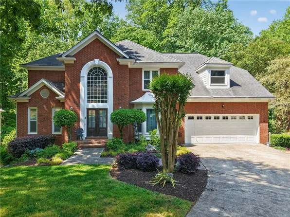 230 Autumn Sage Dr, Alpharetta, GA 30005