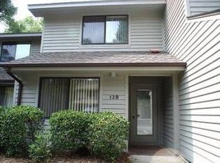 6279 Wrightsville Ave APT 104, Wilmington, NC 28403