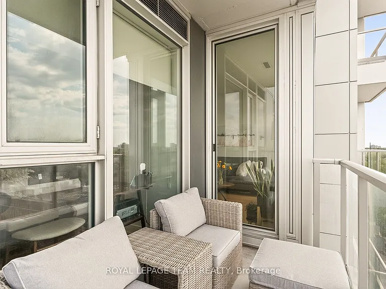 1035 Bank St #1504 — Photo 13