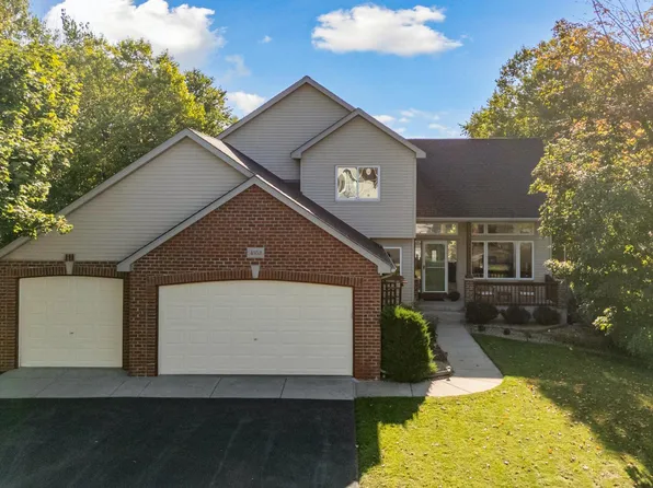 4553 Hummingbird Trl NE, Prior Lake, MN 55372