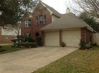 4011 Stonehurst Dr, Pearland, TX 77584