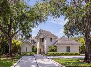 9934 Lake Louise Dr, Windermere, FL 34786