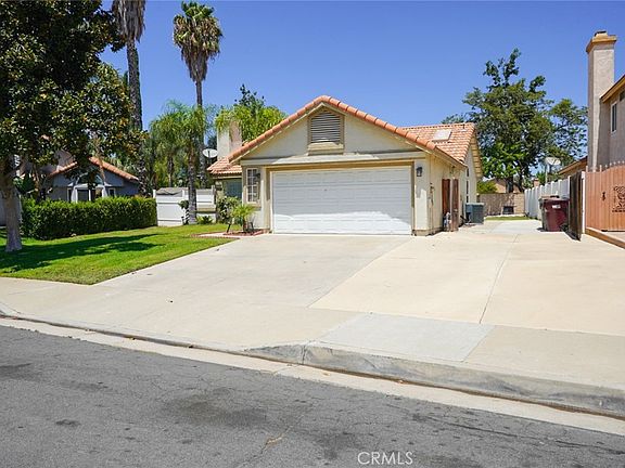 2nd image of 25288 Ceremony Ave