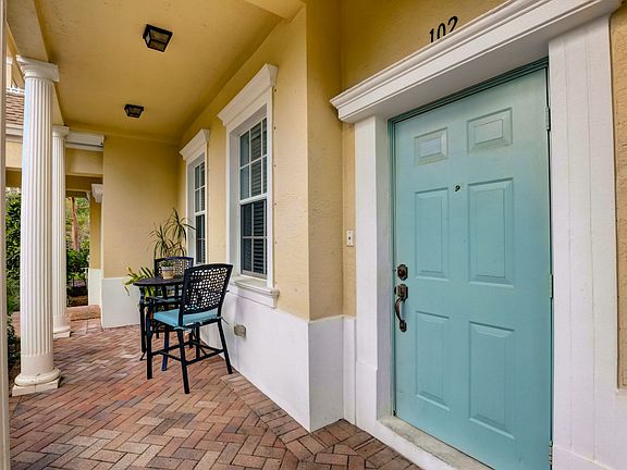 3rd image of 110 Sea Plum Dr APT 102