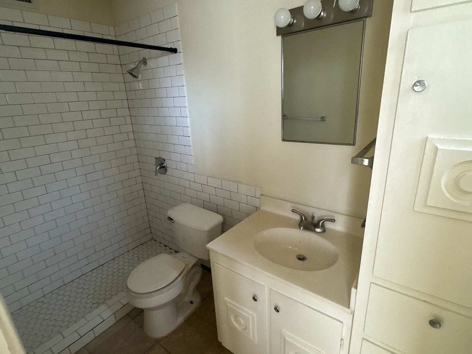 1 bed, $850 — Photo 3