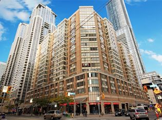 717 Bay St #1304-C01, Toronto, ON M5G 2J9