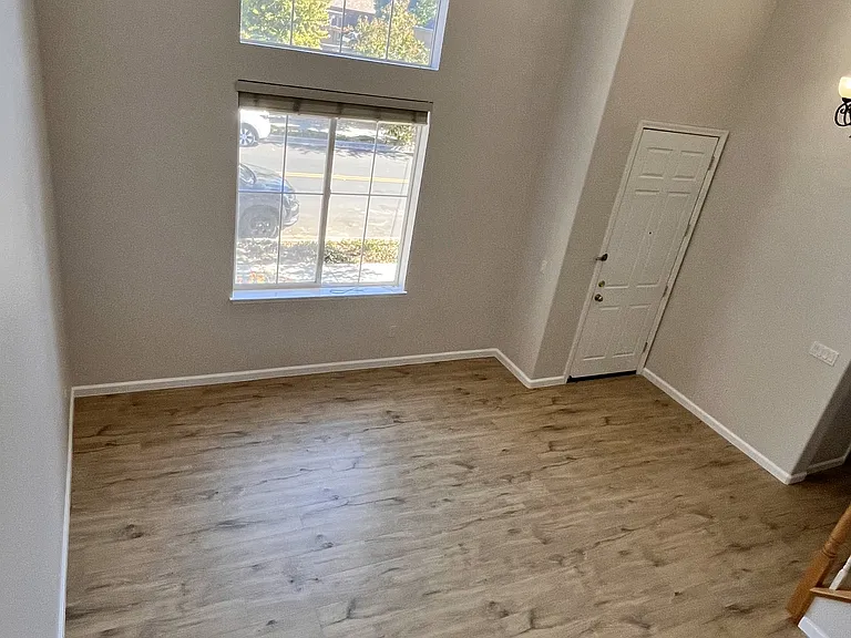 2364 Millstream Ln — Photo 11