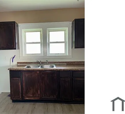 1703 Oakdale Ave — Photo 6