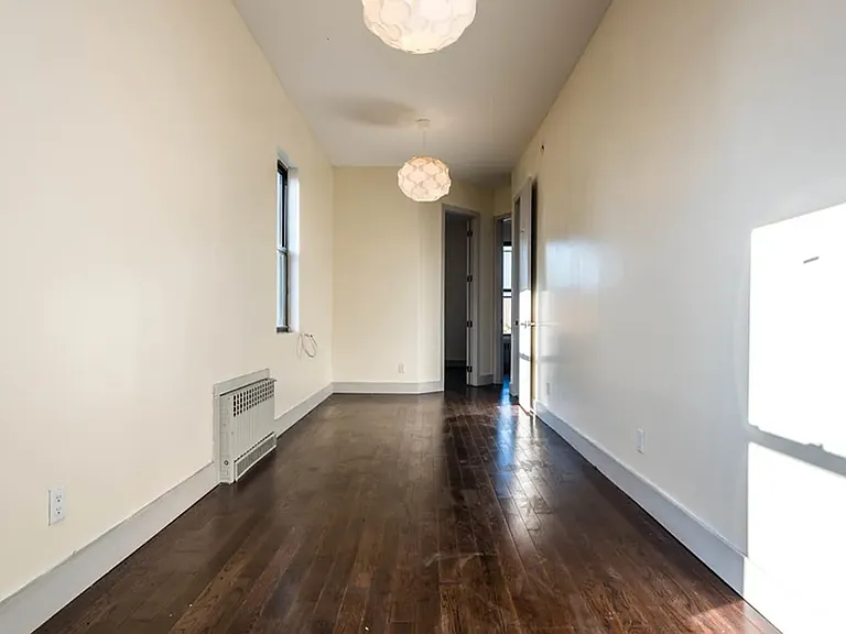 26 Wilson Ave #2L — Photo 5