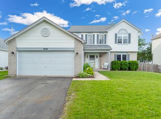 1830 Pebblestone Dr, Romeoville, IL 60446