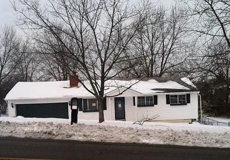 2nd image of 445 Wasserman Rd