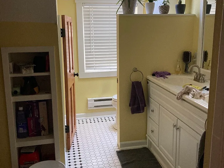 1614 N Church St #3 — Photo 8