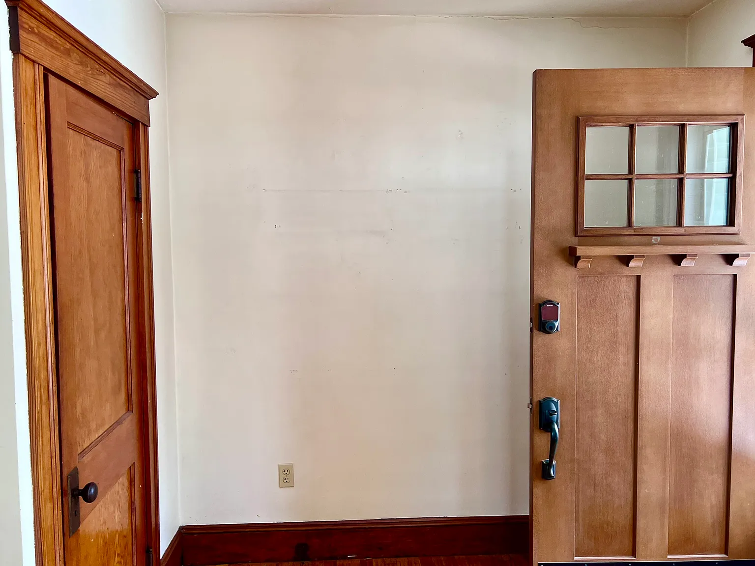 2 bed, 1100 sqft, $2,750 — Photo 2