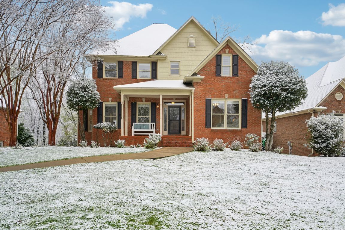 Eagle Park Rd-S1703-001.jpg