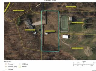 1404 Marsman Ave SE, Grand Rapids, MI 49546