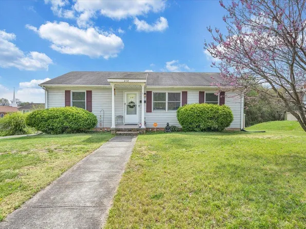 310 McDowell Ave NW, Roanoke, VA 24016