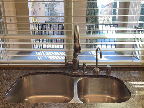 5th image of 2430 Pavilions Place Ln Unit 403