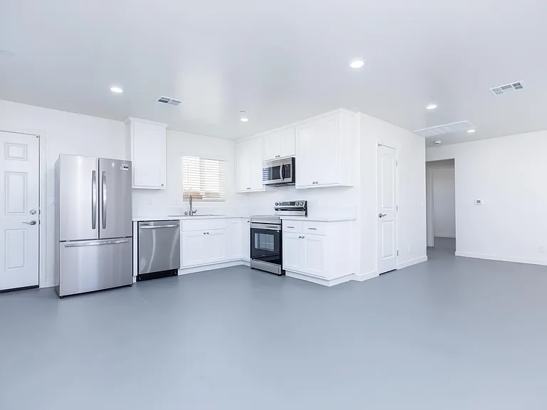 1416 Mayo St #B — Photo 7