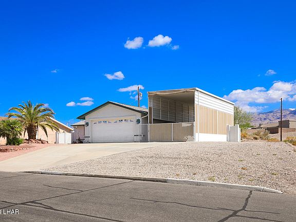 2nd image of 870 Pueblo Dr