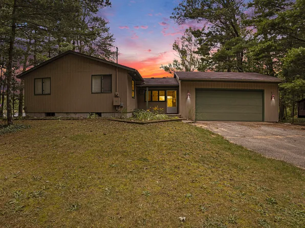 7579 N Centerline Rd, Brohman, MI 49312