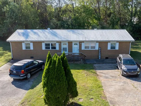 825&827 Independence Dr, Madisonville, KY 42431