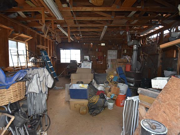 5th image of 8141 Kiely Rd