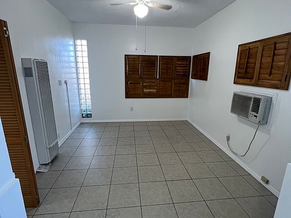2nd image of 3664 W 63rd St