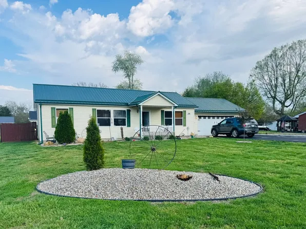 136 N Fulton St, Clinton, IN 47842
