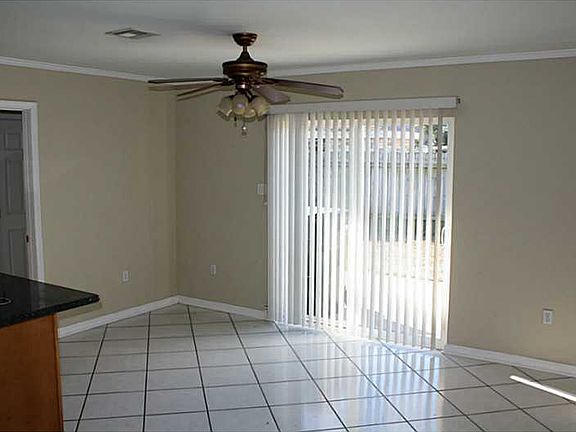 5th image of 2709 Blanchard Dr