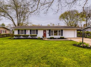 39 Circle Dr E, Montgomery, IL 60538